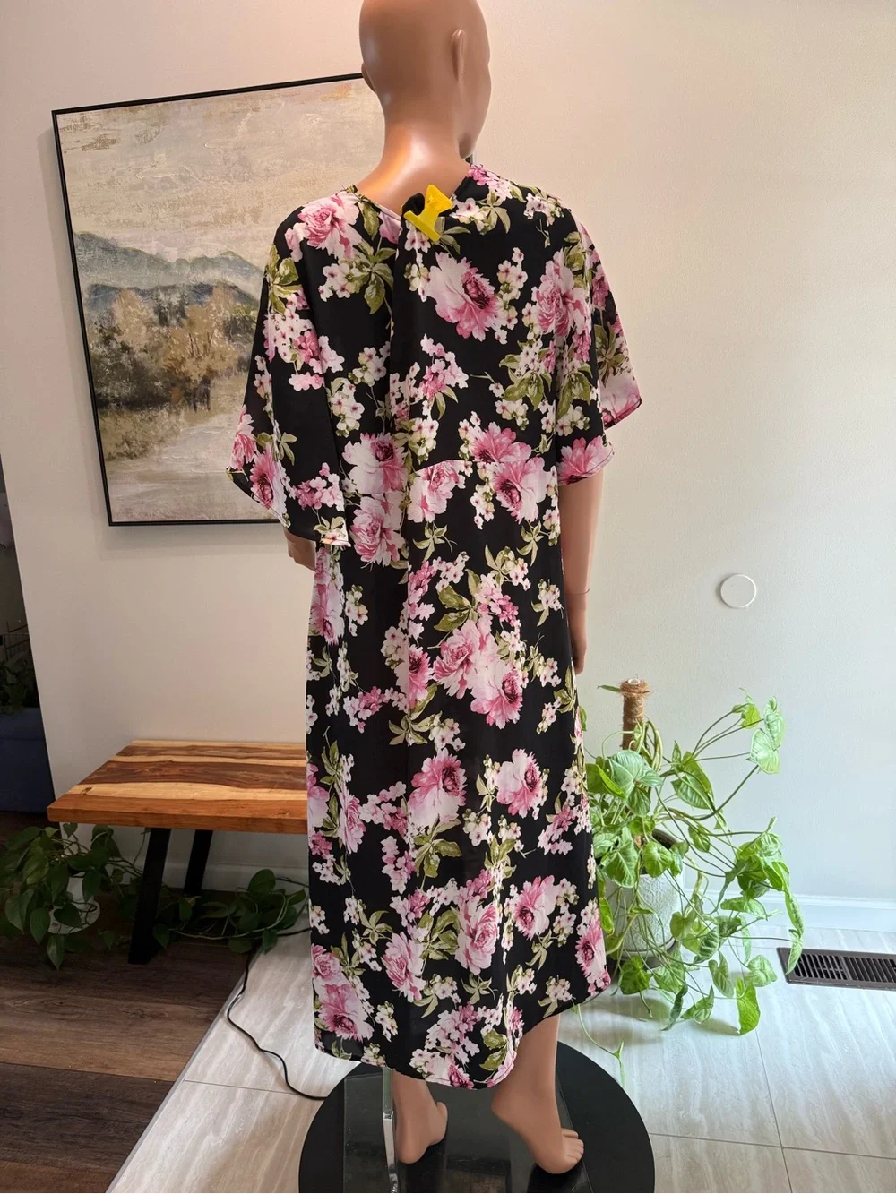 Black white Floral 1X  Swim Coverup with Pink Blooms  This doubles as a duster
